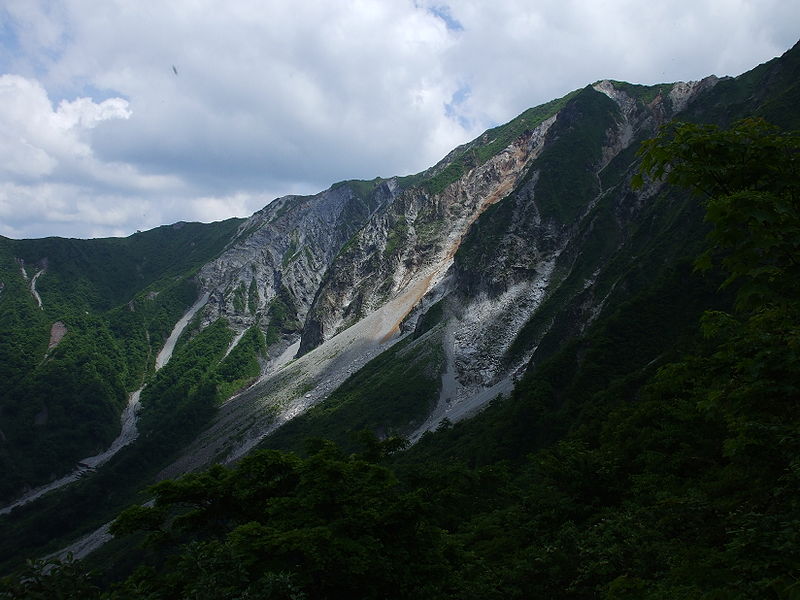 800px-Daisen3.jpg